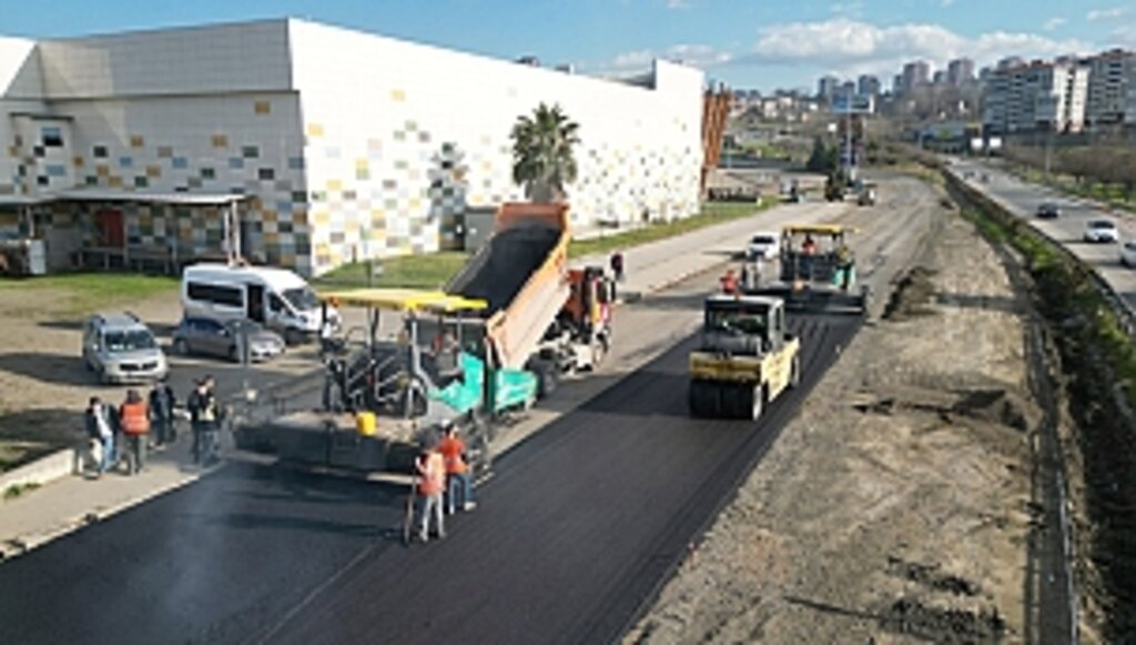 Asfalt Yollarla Ulaşım Konforu Artırılıyor