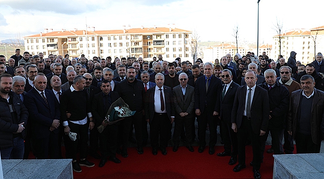 Başkan Demirtaş'a Çiçekli Karşılama