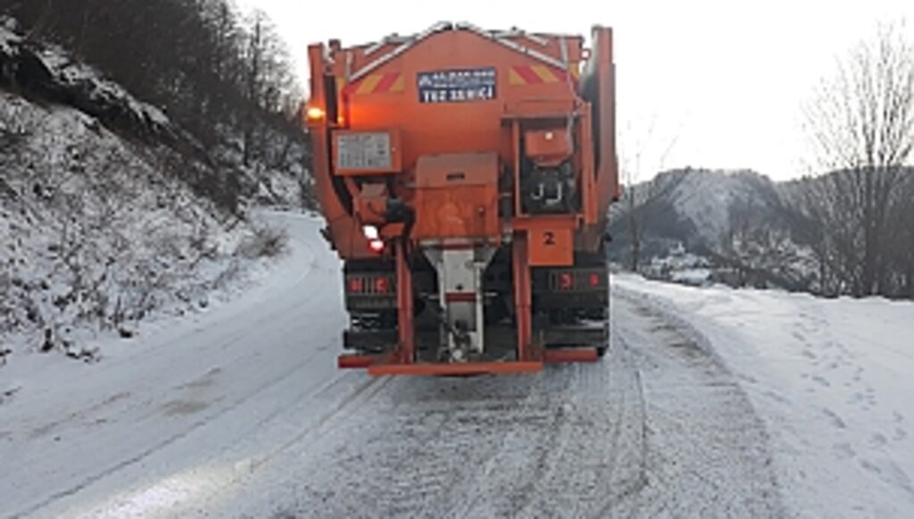 Büyükşehirden Yoğun Kar Mesaisi!...