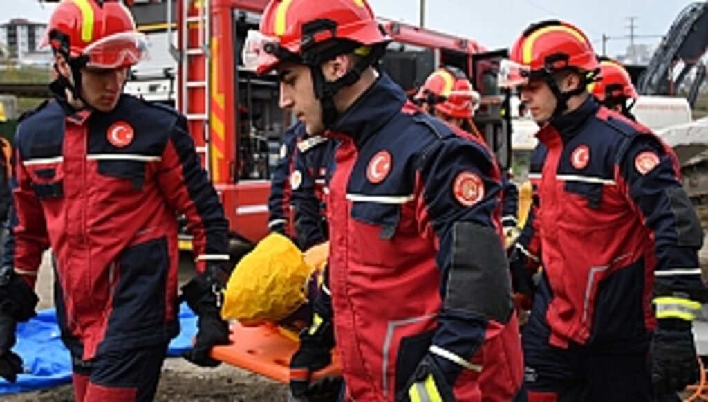 Samsun İtfaiyesi 2023 Yılında 8 Bin 821 Olaya Müdahale