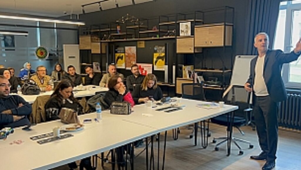 Ziraat Fakültesinde Tarım Danışmanlarına Yönelik Eğitim