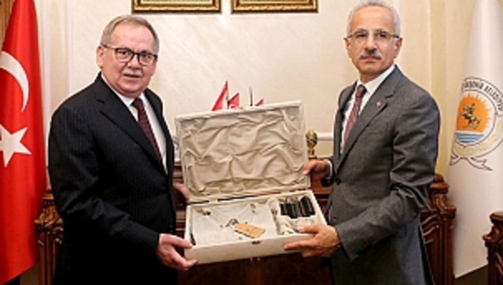 Bakan Uraloğlu, Başkan Demir'i Ziyaret Etti