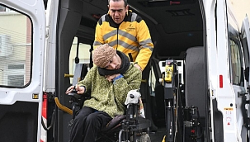 Büyükşehir'den Engelsiz Ulaşım Hizmeti