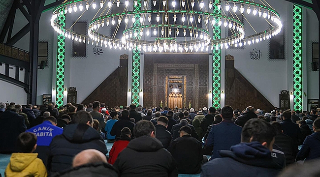 Canik'te Binler Miraç Kandili'nde Buluştu