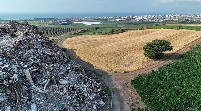 Hatay'daki Enkaz Atıkları Zehir Saçıyor