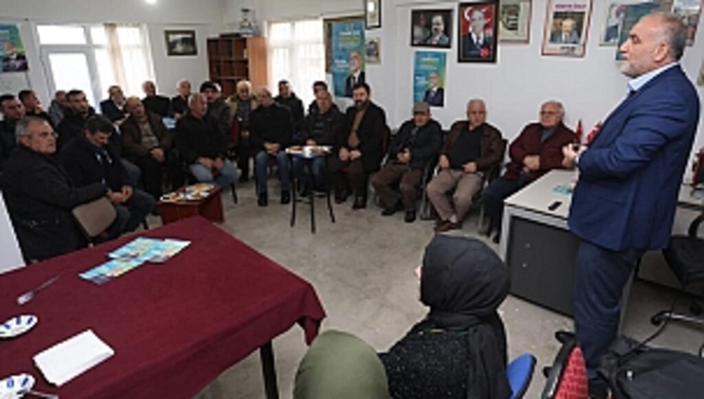 Masa Başında Oturmadık