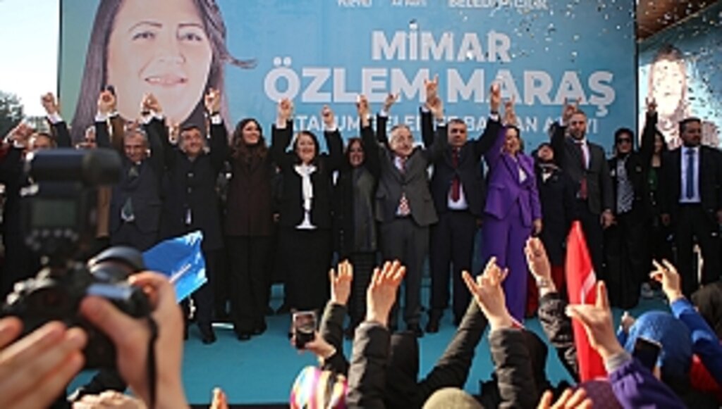 Özlem Maraş'ın Seçim Koordinasyon Merkezi Açılışı Büyük İlgi Gördü