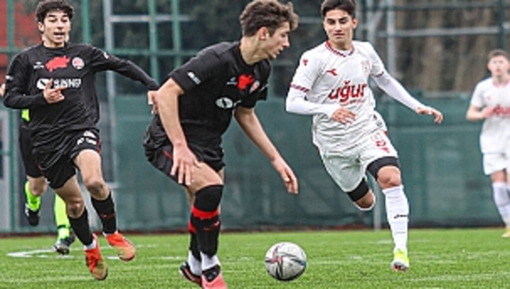 Vavacars Fatih Karagümrük U17: 1 Yılport Samsunspor U17: 1