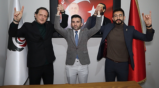 Zafer Partisi'nin Atakum Belediye Başkan Adayı Gazeteci Tugay Başsan