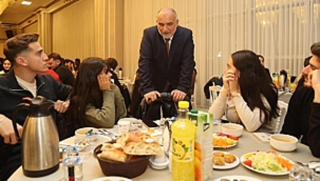 Başkan Sandıkçı'ya Gençlerden Tam Destek