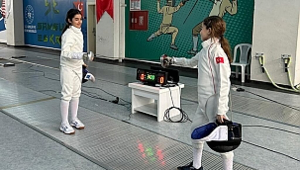 Eskrim Epe ve Kılıç İl Birinciliği Tamamlandı