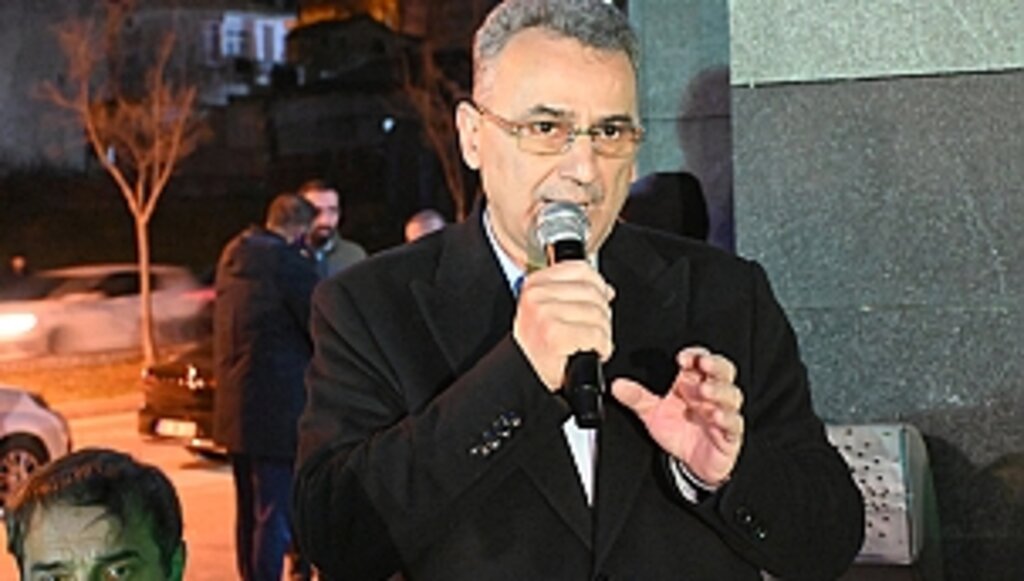 İlkadım Bir Beş Yıl Daha Bu Yönetime Tahammül Edemez!