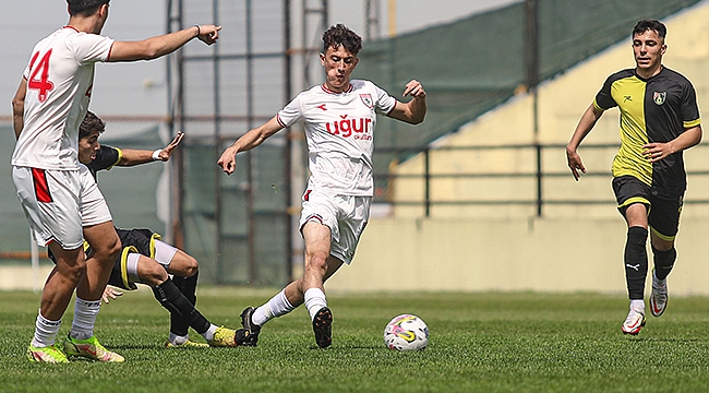 İstanbulspor A.Ş U19: 2 Yılport Samsunspor U19: 3