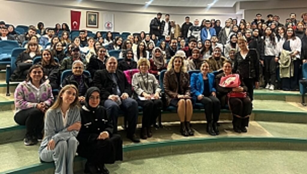 OMÜ'de Sosyal Hizmet, Kadın ve Hukuk' Adlı Konferans Düzenlendi