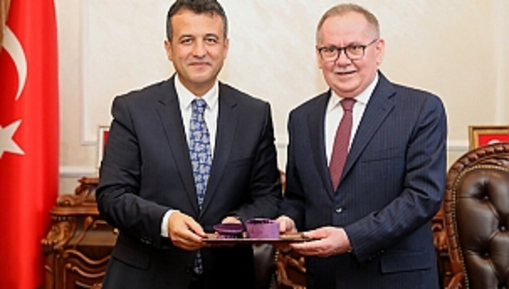 Başkan Doğan Görevi Demir'den Devraldı