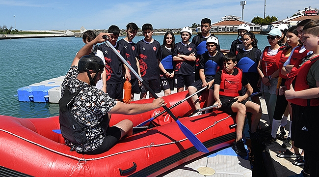 Büyükşehir ev Sahipliğinde Rafting Eğitim Kampı 