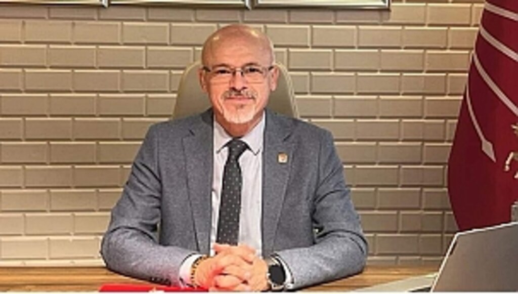 Egemenlik Kayıtsız Şartsız Milletindir!