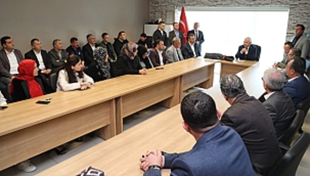 Kimsenin Ekmeği İle Oynamaya Gelmedik!