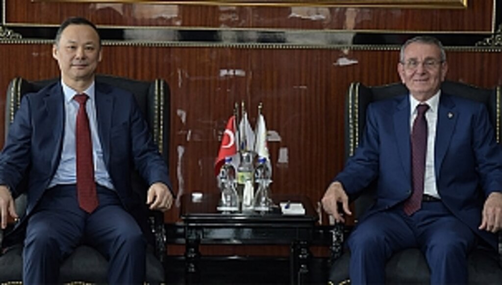 Kırgız Büyükelçisi Kazakbaev'den Samsunlu İş İnsanlarına Yatırım Çağrısı