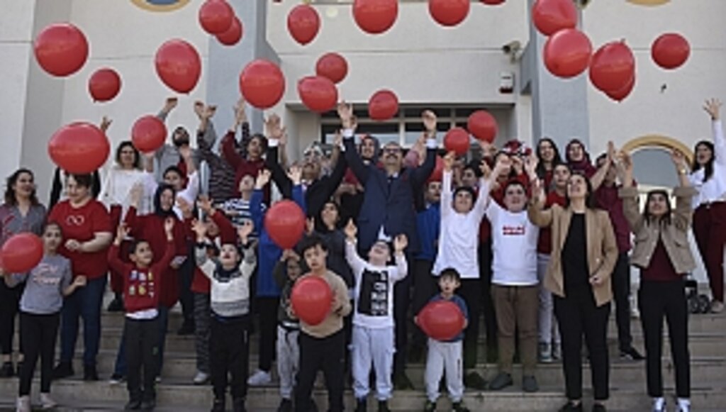 Otizmli Bireylere Özel Etkinlik 