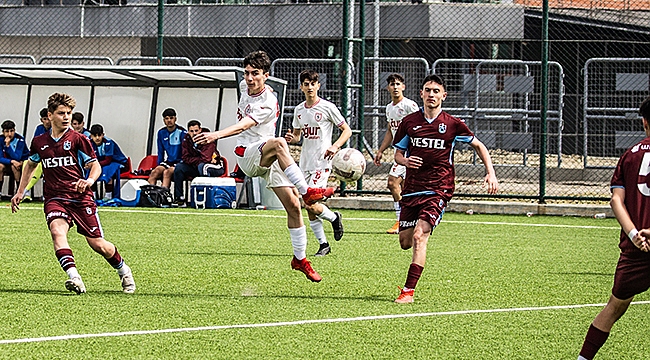 Yılport Samsunspor U16: 2 Trabzonspor A.Ş U16: 1