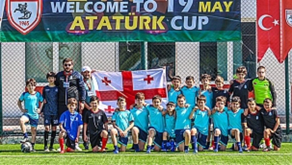 1.Uluslararası 19 Mayıs Atatürk Kupası Devam Ediyor