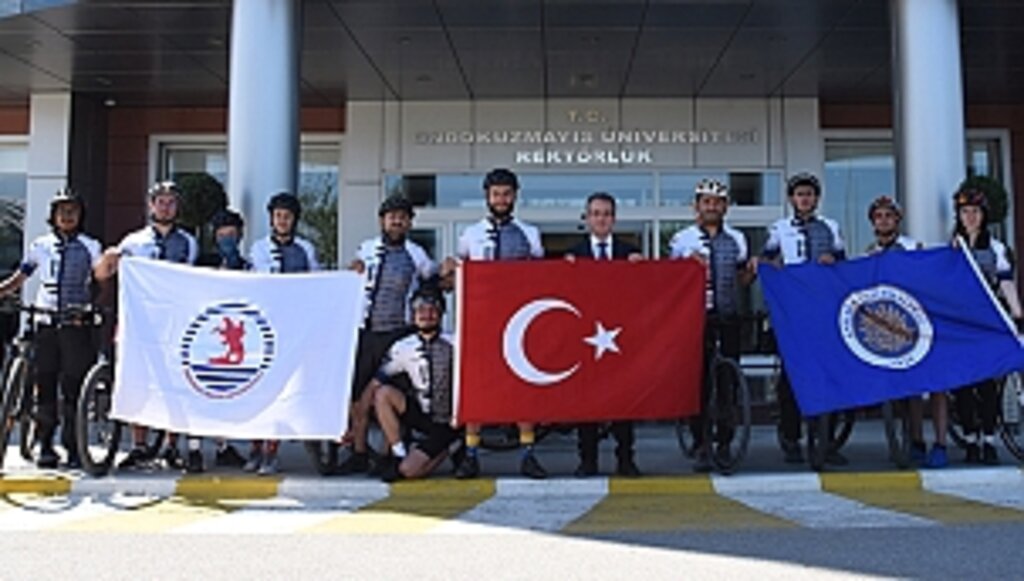 Ankara Üniversitesi Öğrencileri, '19 Mayıs Ata'ya Saygı Turu' Kapsamında OMÜ'de