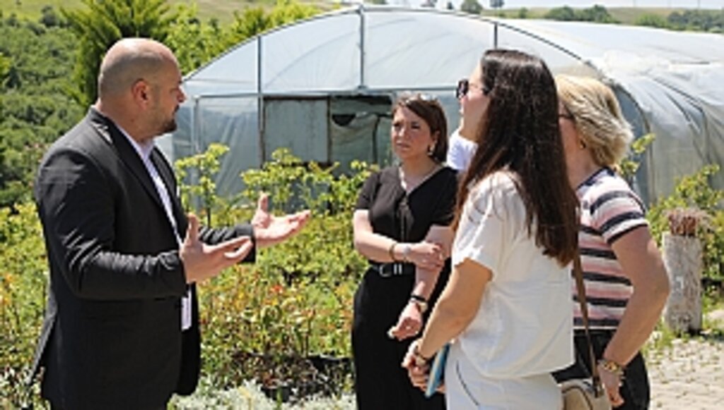 Atakum Belediyesinden Yoğun Seracılık Faaliyeti 