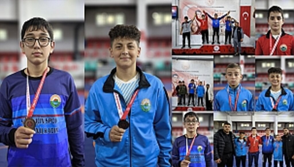 İlkadım Belediyesi Güreş Takımı Takım Halinde Şampiyon Oldu