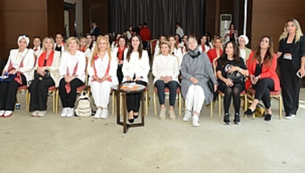 İş Kadınları Karaaslan İle Buluştu