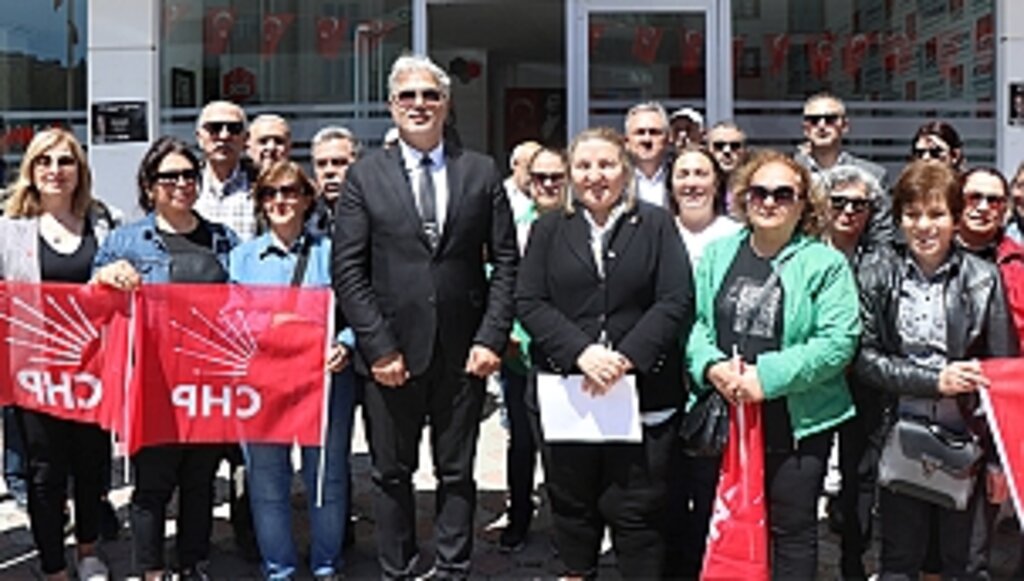 Kadın Cinayetlerine Karşı Ayaktayız