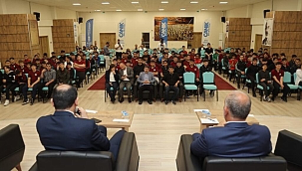 Öğrencilerimizin Daima Yanındayız