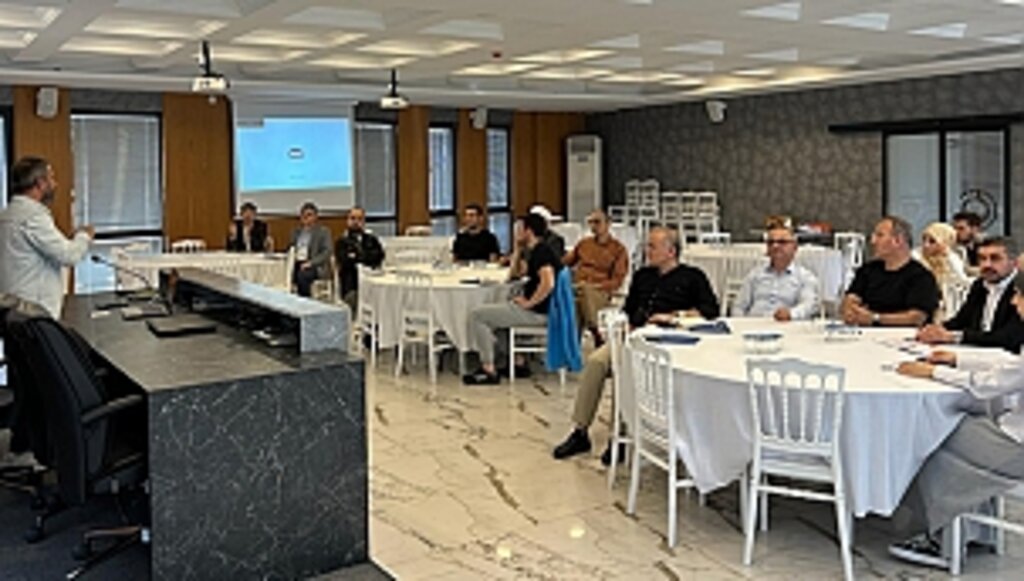 Bafra TSO'dan Üyelerine "Yapay Zekâ Kullanımı" Semineri