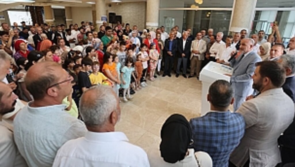 Canik'te Bayram Sevinci Paylaşıldı. 