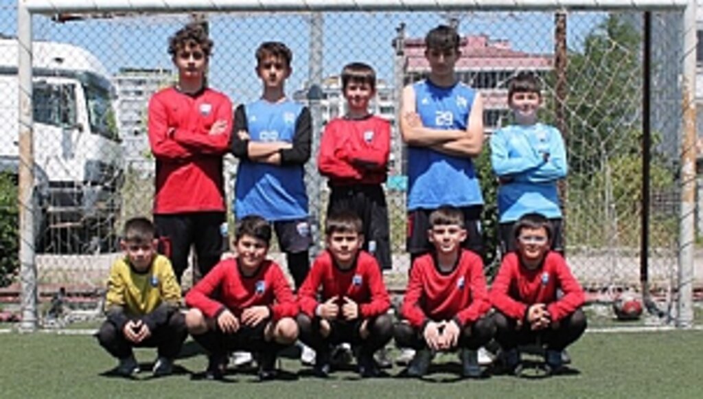 Hedef Kaleci Fabrikası Olmak!