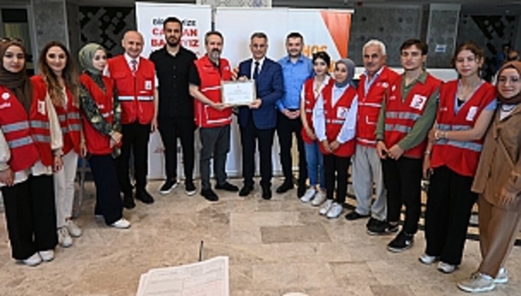 İlkadım Belediyesi'nden Kızılay'a Kan Desteği