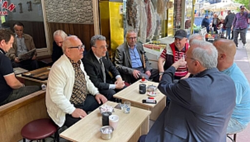 İlkadım'da Sorunlar Yerinde Tespit Edilip, Çözüme Kavuşuyor