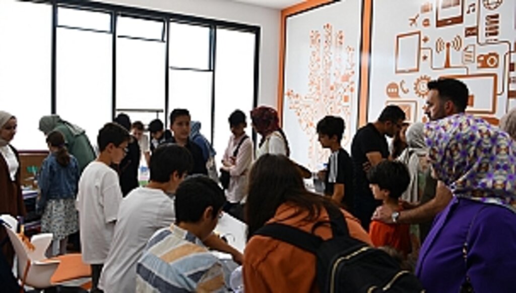 Keşif Kampüsü'nde Yılsonu Şenliği