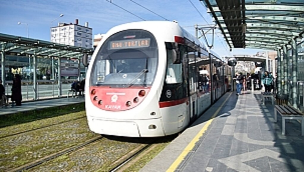 Büyükşehir'den Toplu Ulaşım Hamleleri