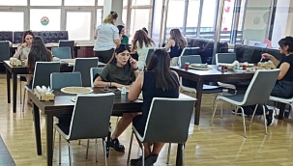 İlkadım 'Hanımlar Lokali' Kadınların Gözde Mekanı