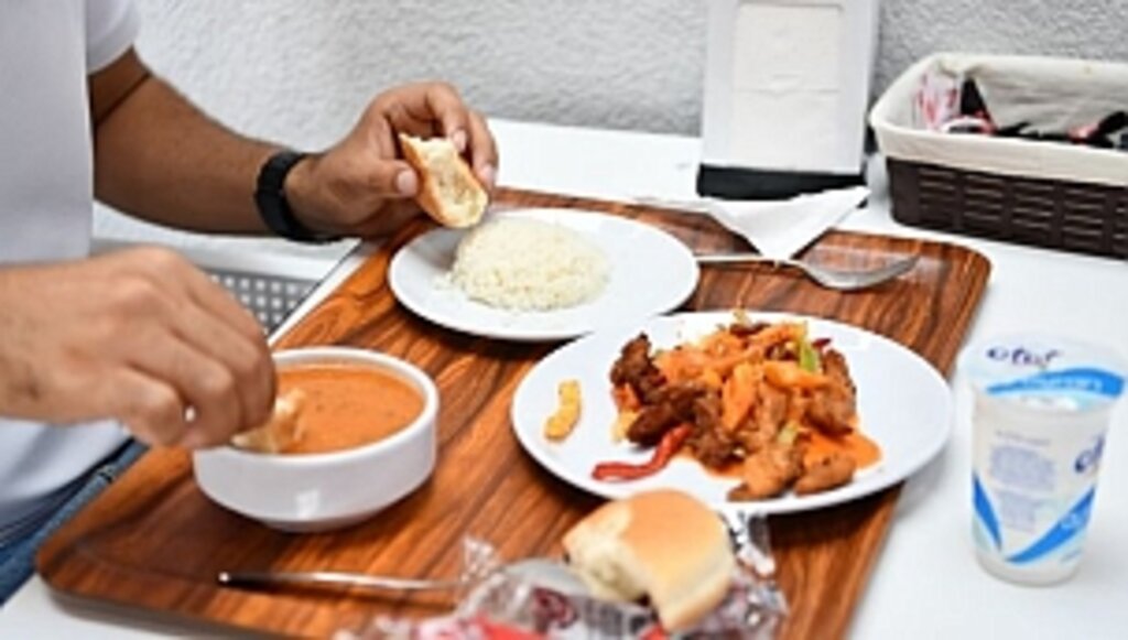 153 Restoranlar 200 Bin Kişiye Hizmet Verdi