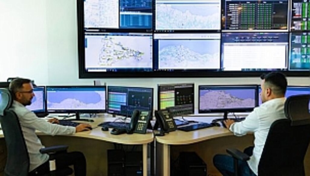 Elektrik Dağıtım Şebekesine Coğrafi Bilgi Sistemleri'nde Teknolojik Gelişme