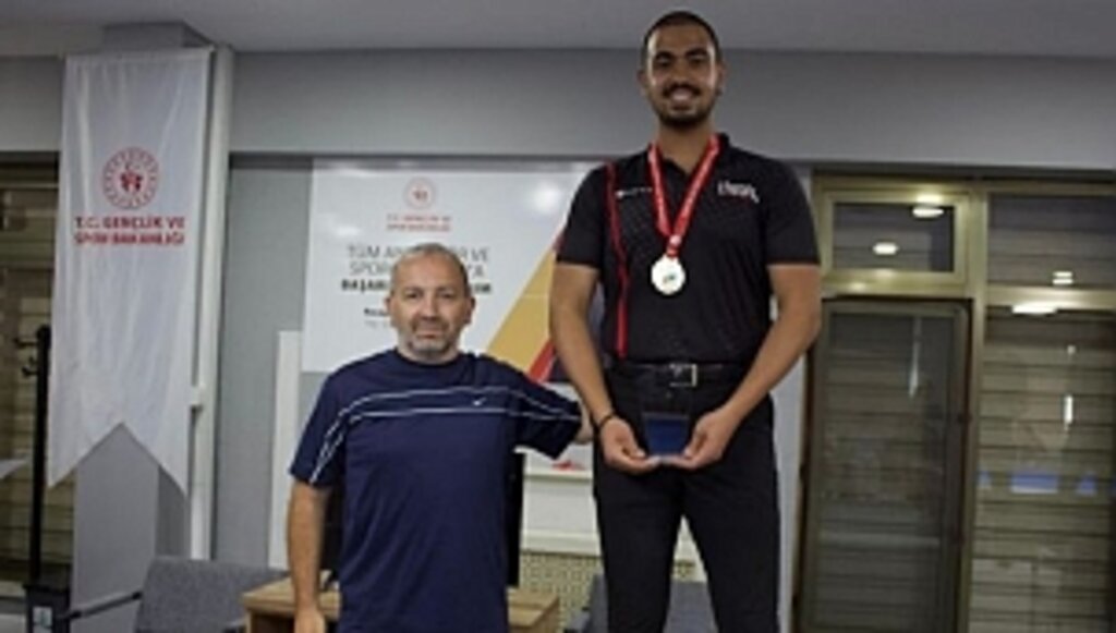 Samsunlu Sporcu Türkiye İkincisi Oldu
