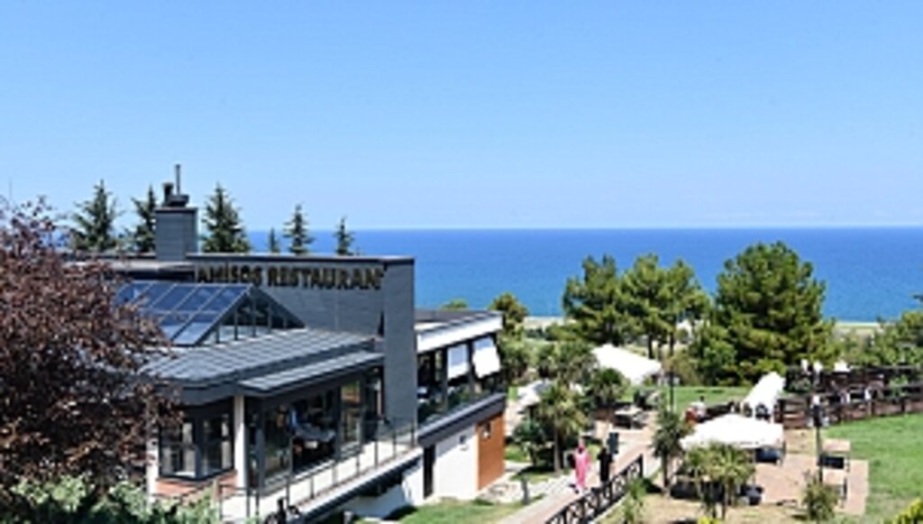 AMİSOS ve SEVGİ Kafe'ye Yoğun İlgi