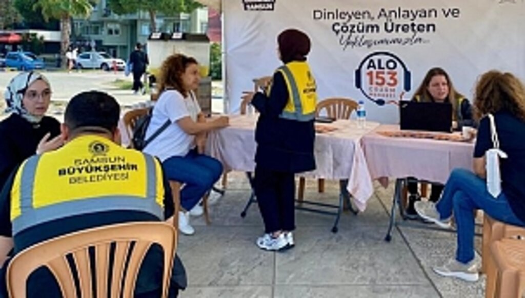 Büyükşehir Atakum'da Vatandaşı Dinliyor