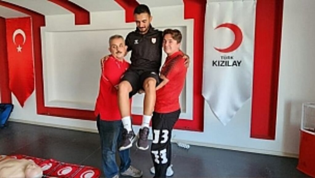 Kızılay'dan Dünya İlk Yardım Günü Mesajı