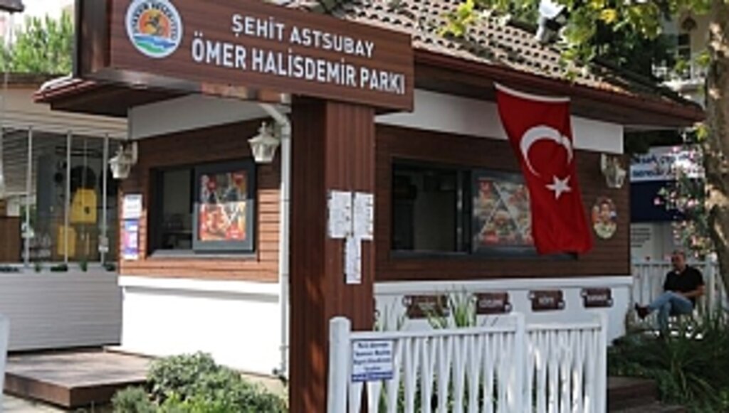 Şehit Ömer Halisdemir Parkı İle Huzur Molası