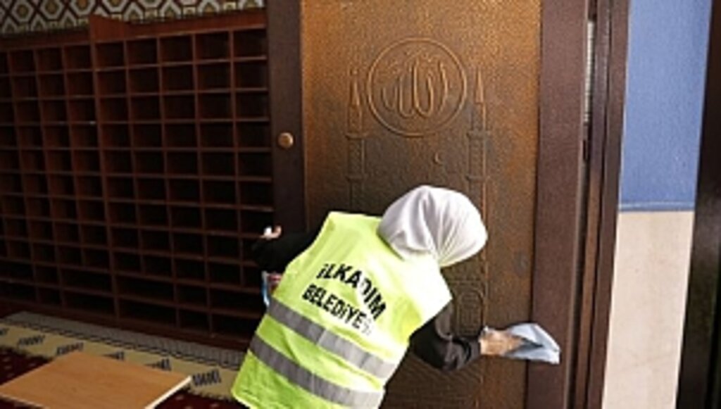İlkadım'da Camilerin Hijyen Seferberliği