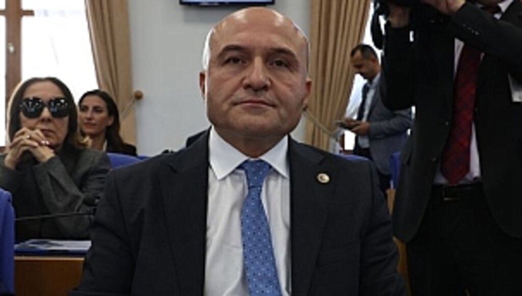 Merkez Bankası Yeni Yönetimi Enkaz Devraldı