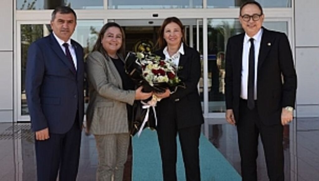 MHP'den Rektör Aydın'a Hayırlı Olsun Ziyareti